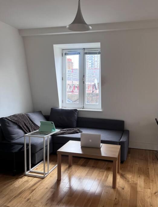 Central , Bright And Modern Flat Up To 4 People Лондон Екстериор снимка